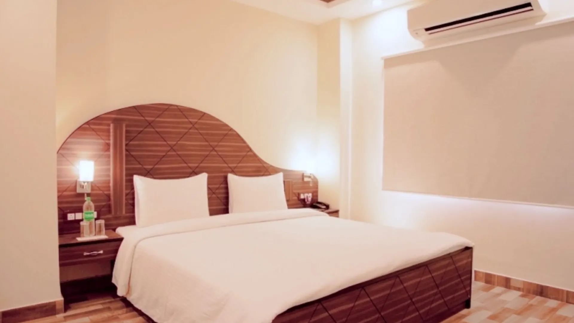Genx Plaza Mughalsarai Hotel Mughal Sarai 3*,