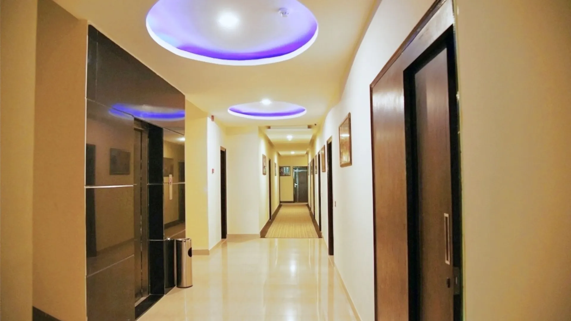 Genx Plaza Mughalsarai Hotel Mughal Sarai